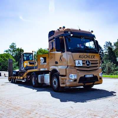 Schwerlasttransporter.jpeg